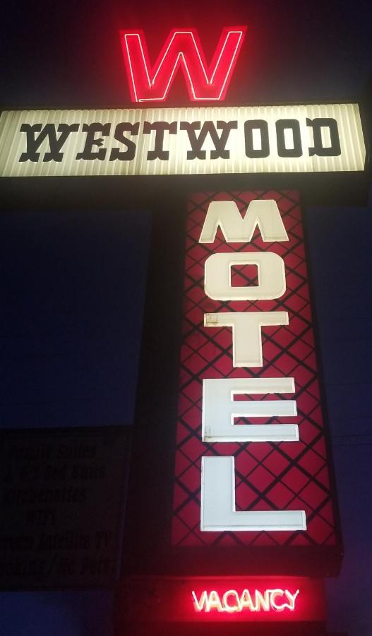 Westwood Motel West Yellowstone Exterior photo